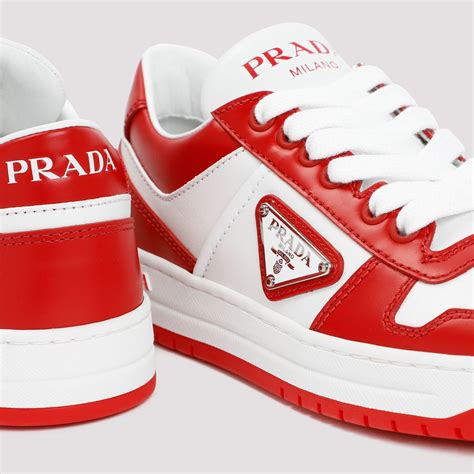 prada sjoes